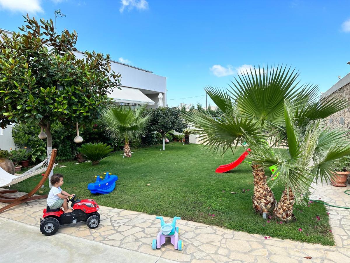 Villa Bio Garden Stonehouse à Gonia Extérieur photo